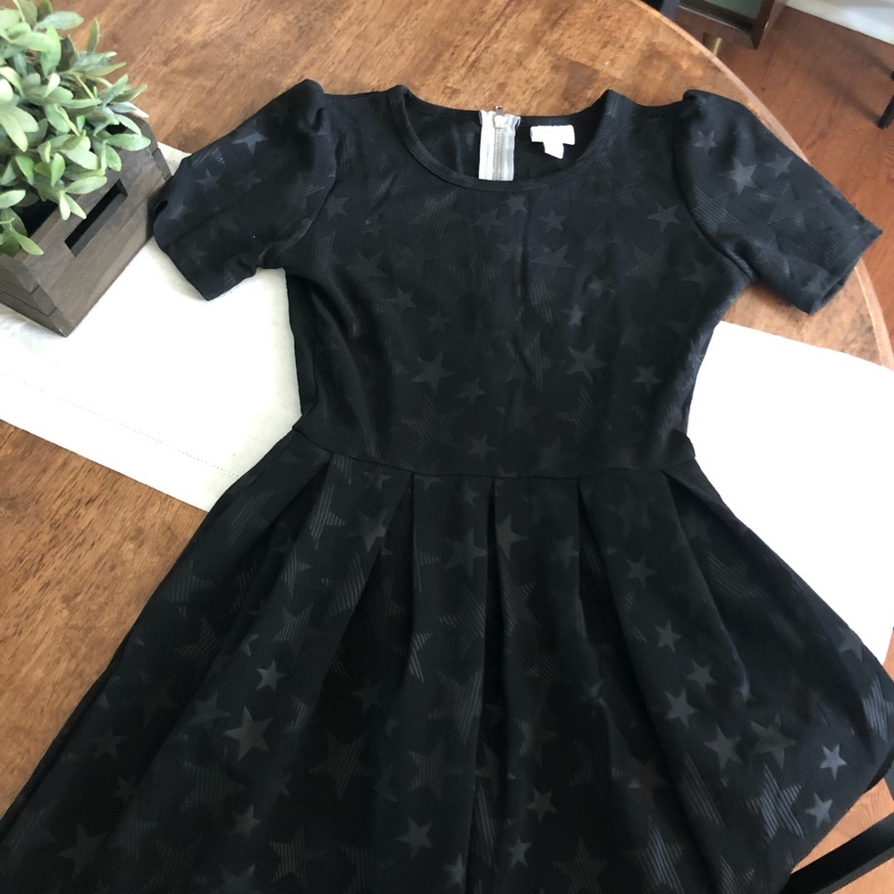 Lularoe Amelia Size Small Unicorn Star Print